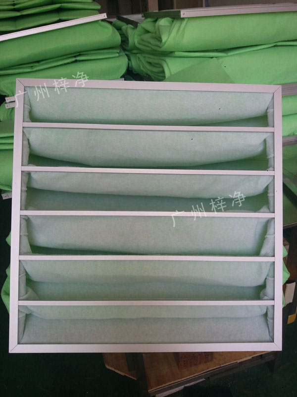 過濾棉袋式初效過濾器采用G4等級過濾棉制作,過濾精度為5um。