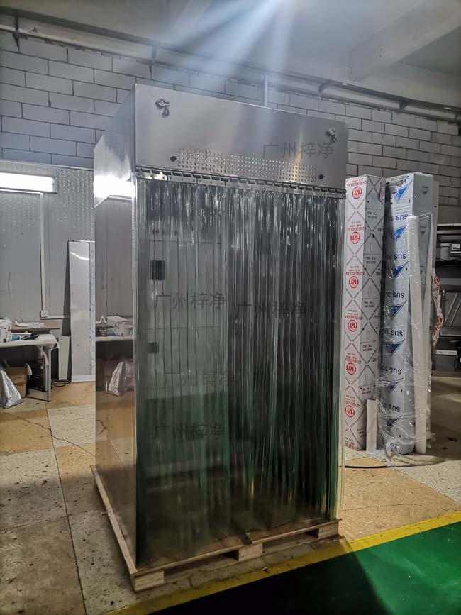 負(fù)壓稱量室定制作現(xiàn)場實拍圖 負(fù)壓稱量室定制作現(xiàn)場實拍圖