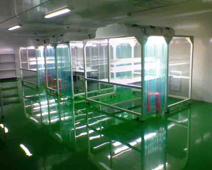 潔凈棚廣泛應(yīng)用于藥品、食品、半導(dǎo)體等行業(yè)。