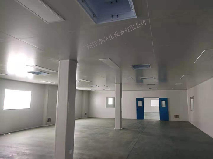 潔凈廠房高效送風(fēng)口安裝實拍圖