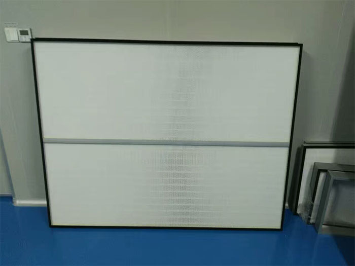 超高效過濾器在末端送風口的運用對于保證潔凈室內的空氣質量具有至關重要的作用。 超高效過濾器在末端送風口的運用對于保證潔凈室內的空氣質量具有至關重要的作用。
